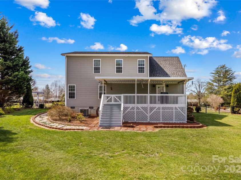 3319 Texs Fish Camp Road, Connelly Springs, NC 28612.  MLS# CAR4238361, YatesRealty ID 7148. 