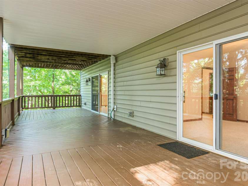 299 Carriage Summitt Way, Hendersonville, NC 28791.  MLS# CAR4400297, YatesRealty ID 7150. Lower Deck - 42x12