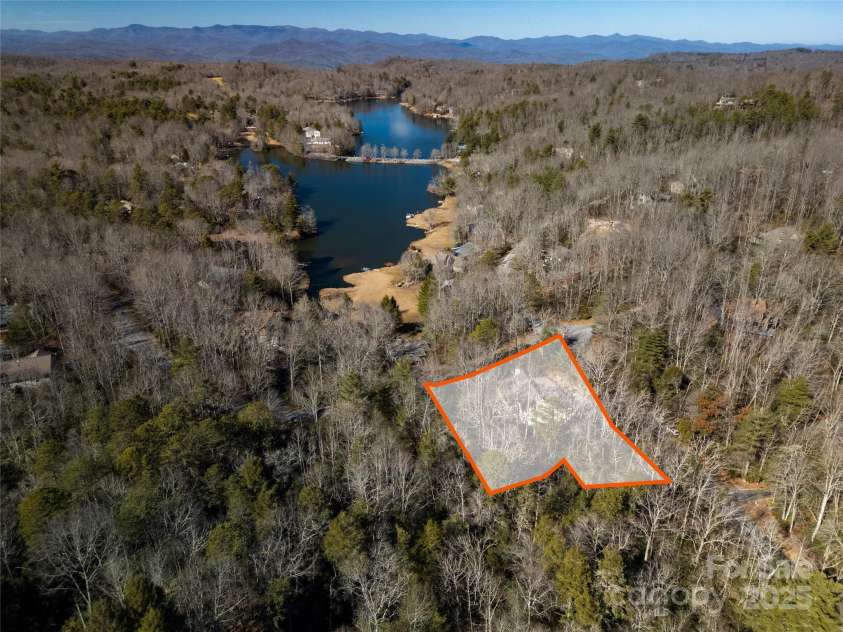 30 Tala Court, Brevard, NC 28712.  MLS# CAR4220327, YatesRealty ID 7152. 