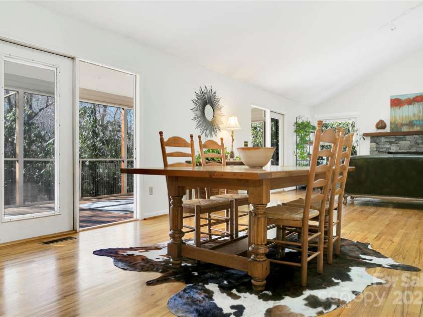 30 Tala Court, Brevard, NC 28712.  MLS# CAR4220327, YatesRealty ID 7152. 