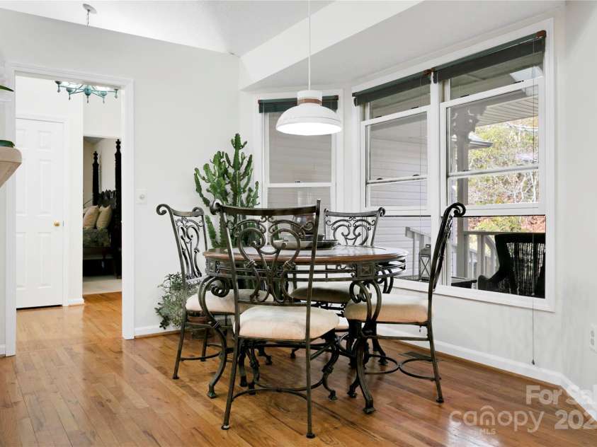 30 Tala Court, Brevard, NC 28712.  MLS# CAR4220327, YatesRealty ID 7152. 