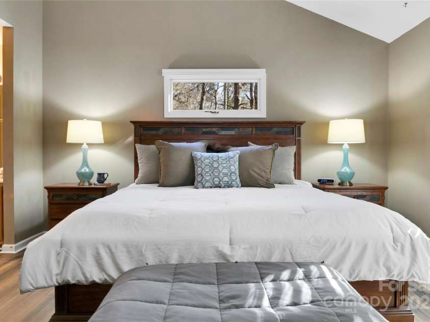 30 Tala Court, Brevard, NC 28712.  MLS# CAR4220327, YatesRealty ID 7152. 