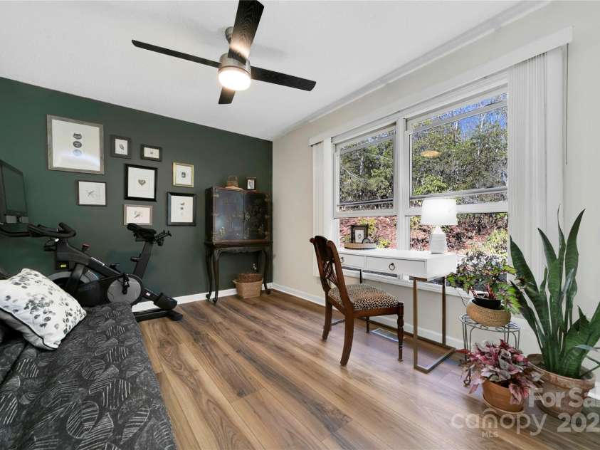 30 Tala Court, Brevard, NC 28712.  MLS# CAR4220327, YatesRealty ID 7152. 