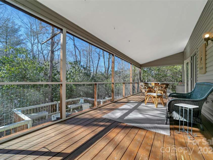 30 Tala Court, Brevard, NC 28712.  MLS# CAR4220327, YatesRealty ID 7152. 