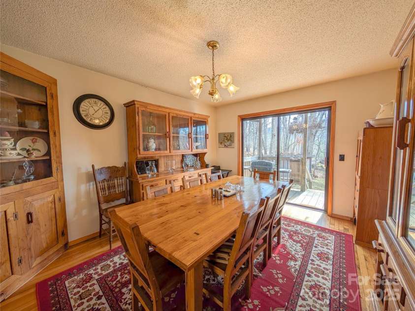 307 McMahon Lane, Bakersville, NC 28705.  MLS# CAR4241314, YatesRealty ID 7153. 