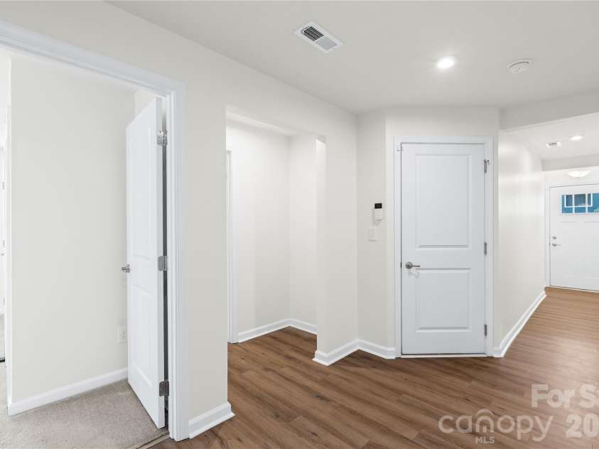 963 Portrush Lane, Tega Cay, SC 29708.  MLS# CAR4404100, YatesRealty ID 7153. 