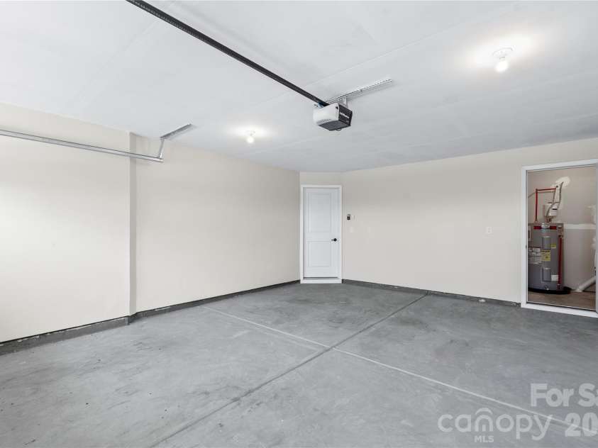 963 Portrush Lane, Tega Cay, SC 29708.  MLS# CAR4404100, YatesRealty ID 7153. 