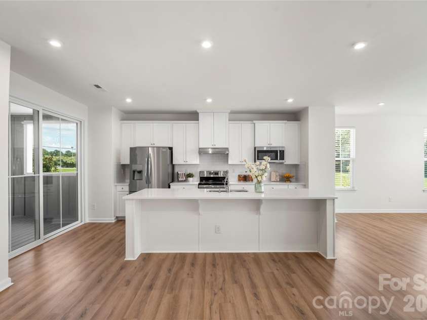 963 Portrush Lane, Tega Cay, SC 29708.  MLS# CAR4404100, YatesRealty ID 7153. 