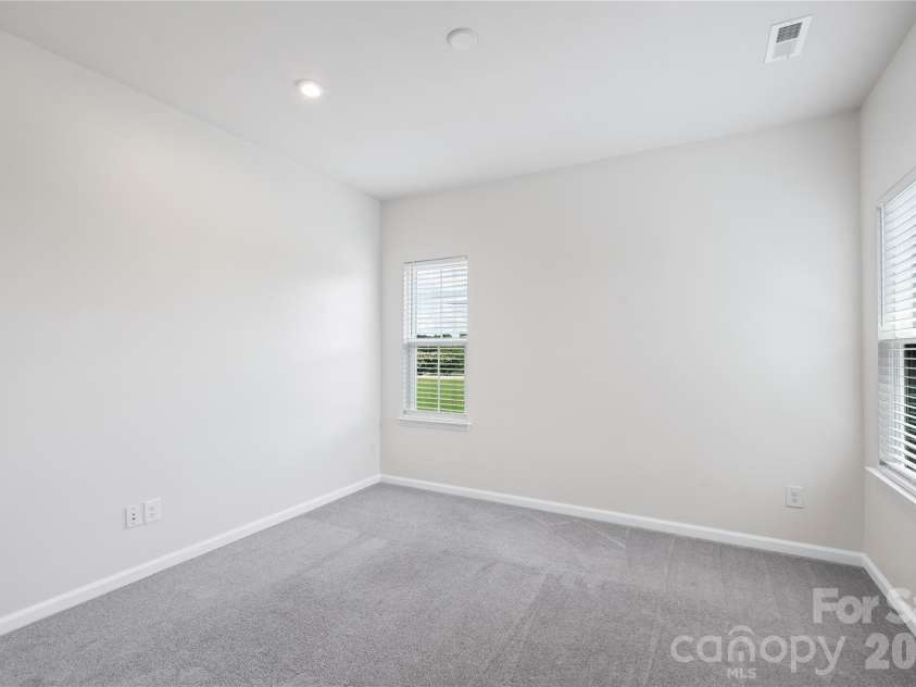 963 Portrush Lane, Tega Cay, SC 29708.  MLS# CAR4404100, YatesRealty ID 7153. 