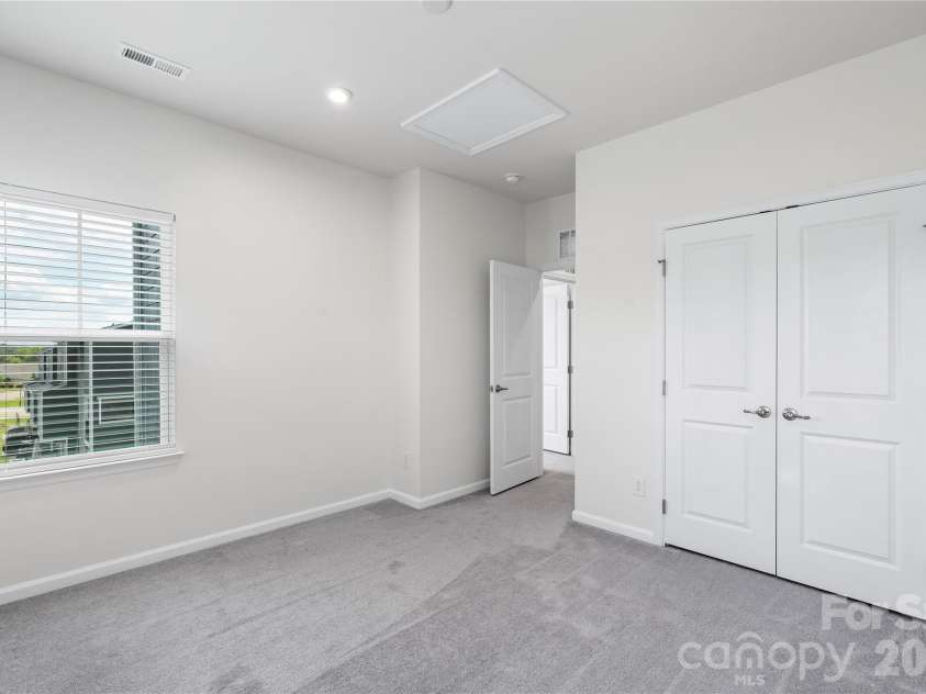 963 Portrush Lane, Tega Cay, SC 29708.  MLS# CAR4404100, YatesRealty ID 7153. 
