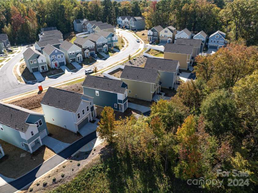 504 Kingsway Circle, Charlotte, NC 28214.  MLS# CAR4190062, YatesRealty ID 7154. 