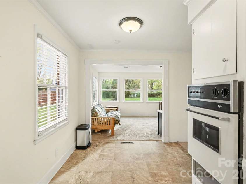 3101 Eastburn Road, Charlotte, NC 28210.  MLS# CAR4360543, YatesRealty ID 7156. 