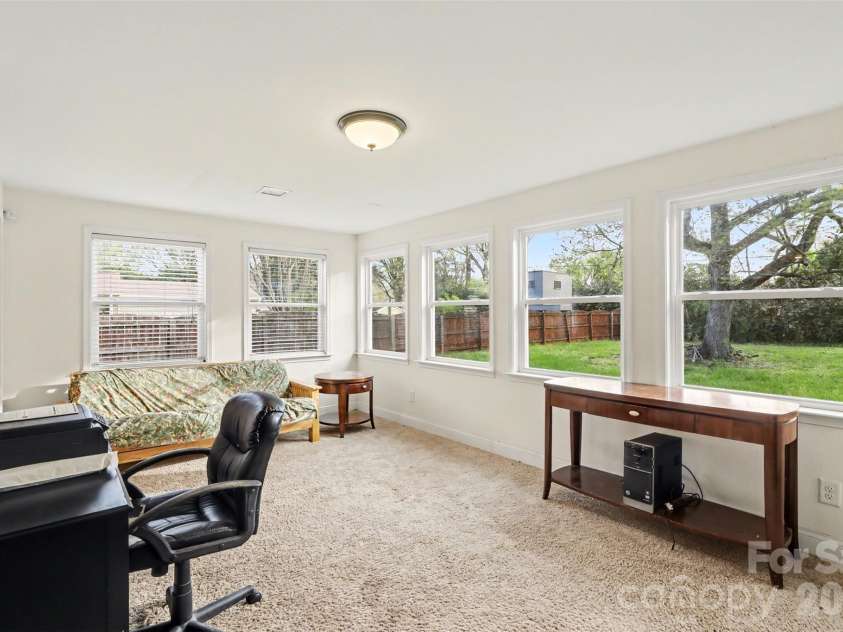 3101 Eastburn Road, Charlotte, NC 28210.  MLS# CAR4360543, YatesRealty ID 7156. 