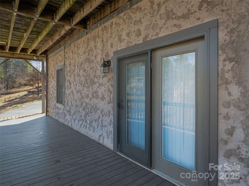 185 Clarks Chapel Road, Weaverville, NC 28787.  MLS# CAR4224815, YatesRealty ID 7158. 