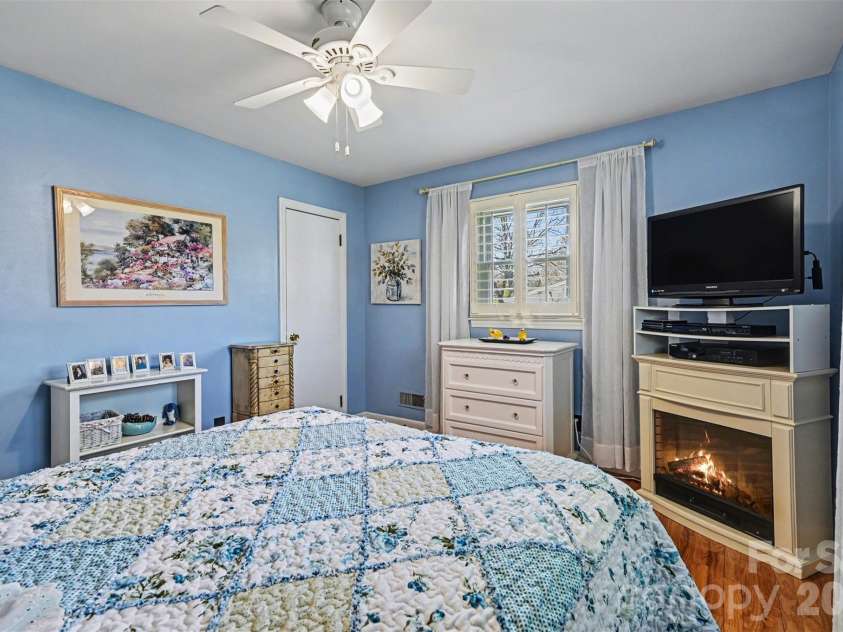 2008 Kings Road, Shelby, NC 28150.  MLS# CAR4359101, YatesRealty ID 7159. Electric fire place does not remain.