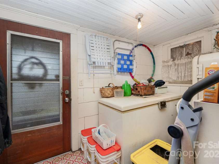 173 Pine Street, Norwood, NC 28128.  MLS# CAR4200874, YatesRealty ID 716. 