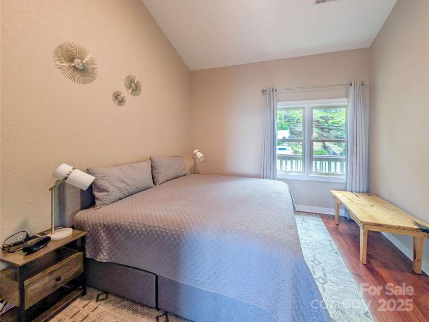 30 Club Villa Court, Burnsville, NC 28714.  MLS# CAR4278164, YatesRealty ID 716. 