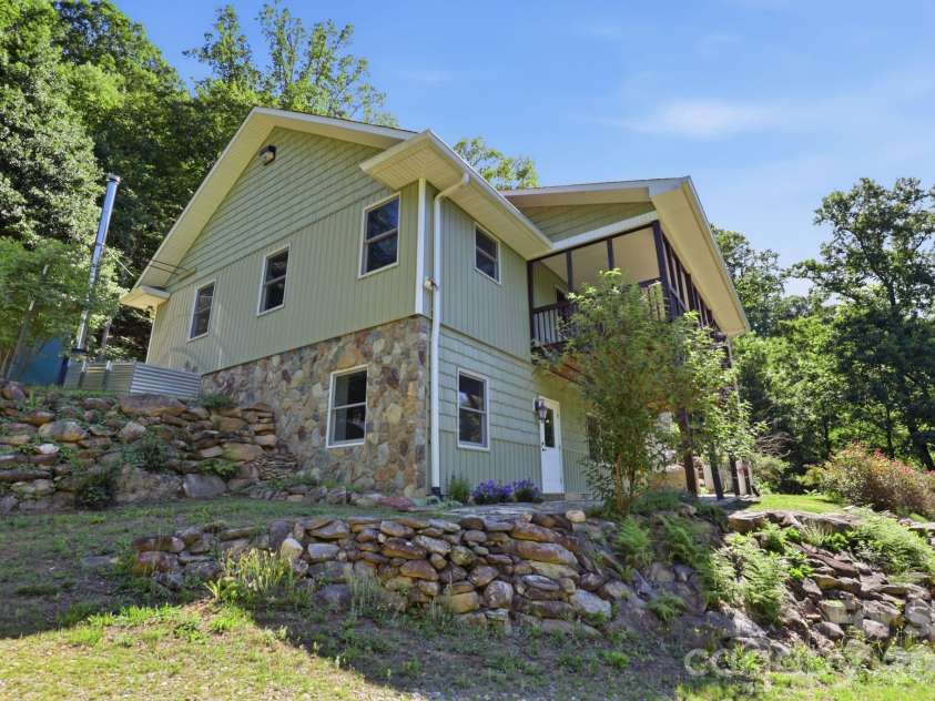337 Roberson School Road, Moravian Falls, NC 28654.  MLS# CAR4241276, YatesRealty ID 7160. 