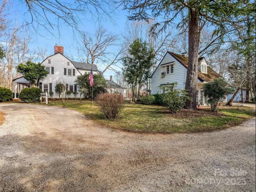 429 Ridgecrest Avenue, Rutherfordton, NC 28139.  MLS# CAR4095608, YatesRealty ID 7160. 