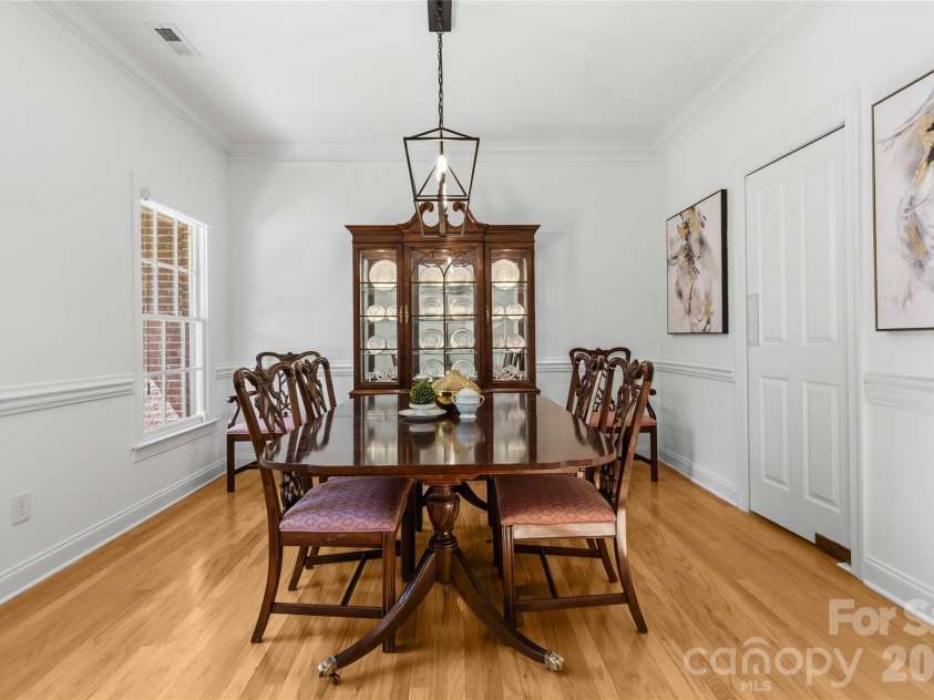 9155 Providence Colony Drive, Charlotte, NC 28277.  MLS# CAR4353969, YatesRealty ID 7161. 