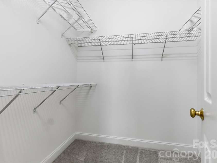 9155 Providence Colony Drive, Charlotte, NC 28277.  MLS# CAR4353969, YatesRealty ID 7161. 