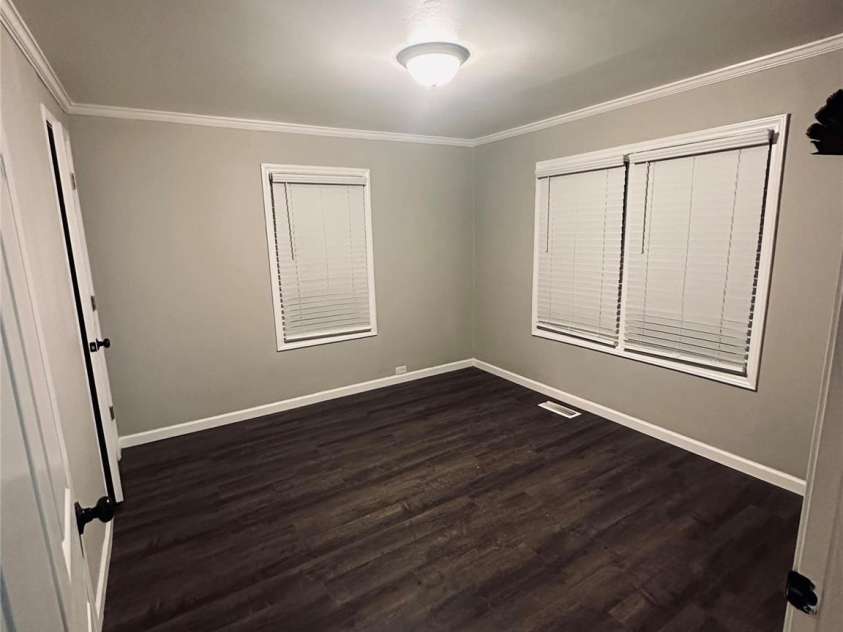 128 Oak Street, Salisbury, NC 28146.  MLS# CAR4220652, YatesRealty ID 7162. 