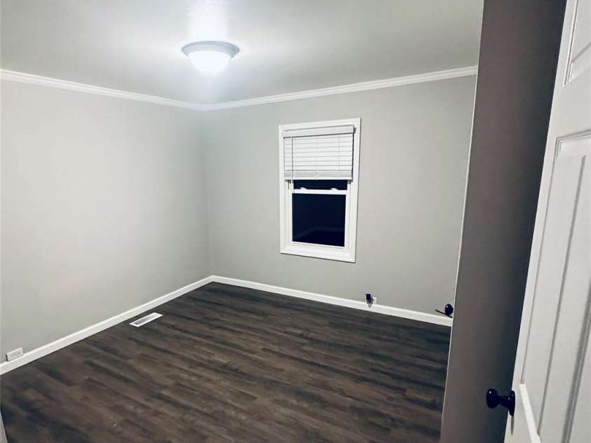 128 Oak Street, Salisbury, NC 28146.  MLS# CAR4220652, YatesRealty ID 7162. 