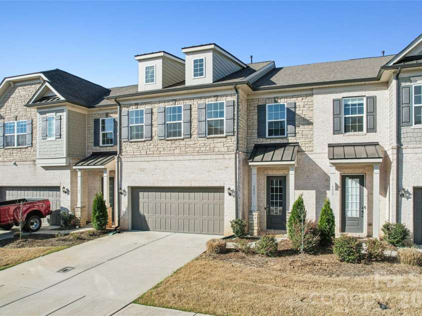 151 Heathbrook Lane, Waxhaw, NC 28173.  MLS# CAR4361502, YatesRealty ID 7162. 