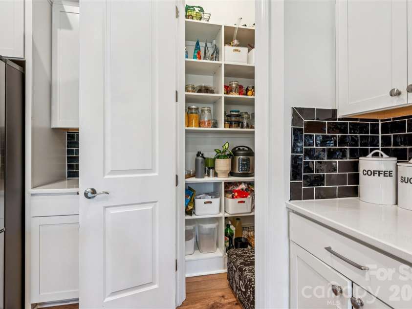 151 Heathbrook Lane, Waxhaw, NC 28173.  MLS# CAR4361502, YatesRealty ID 7162. 