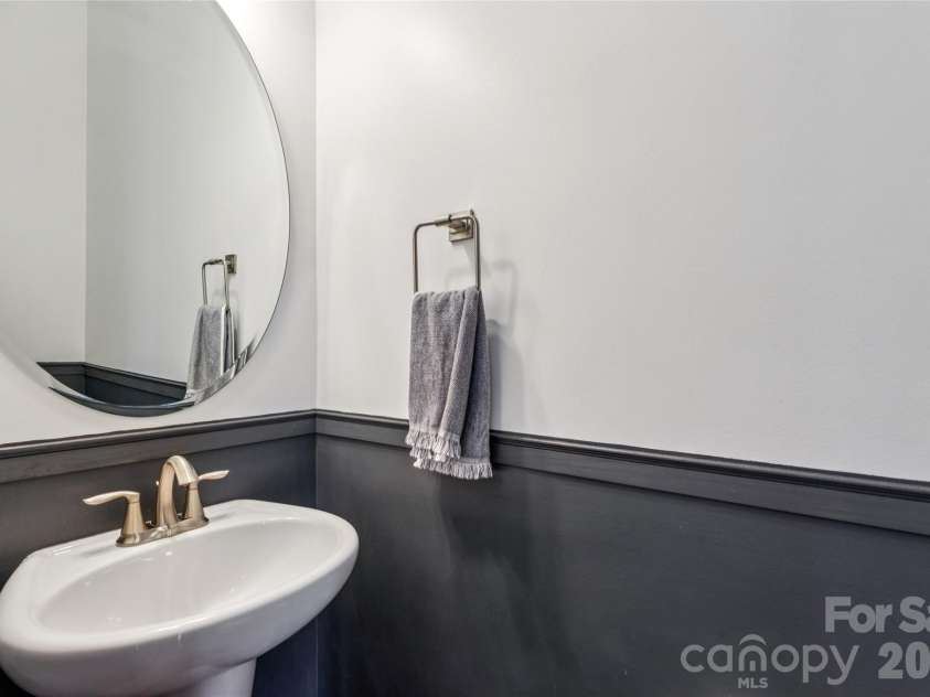 151 Heathbrook Lane, Waxhaw, NC 28173.  MLS# CAR4361502, YatesRealty ID 7162. 