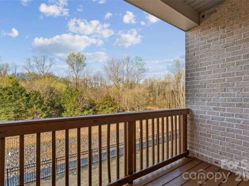 151 Heathbrook Lane, Waxhaw, NC 28173.  MLS# CAR4361502, YatesRealty ID 7162. 