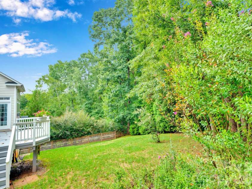 10837 Wilklee Drive, Charlotte, NC 28277.  MLS# CAR4291403, YatesRealty ID 7163. Deck and back yard