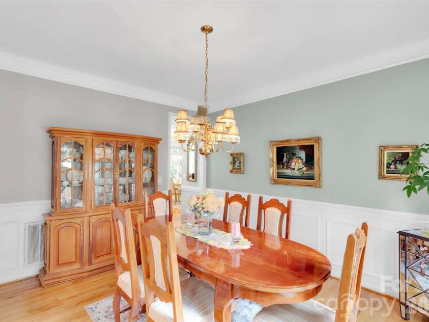 10837 Wilklee Drive, Charlotte, NC 28277.  MLS# CAR4291403, YatesRealty ID 7163. Formal Dining room
