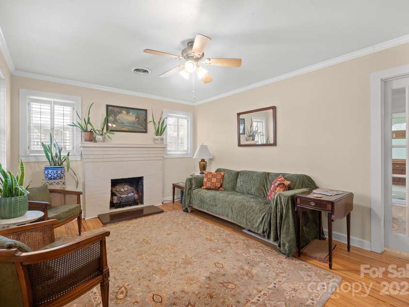111 Clark Street, Morganton, NC 28655.  MLS# CAR4236003, YatesRealty ID 7163. 