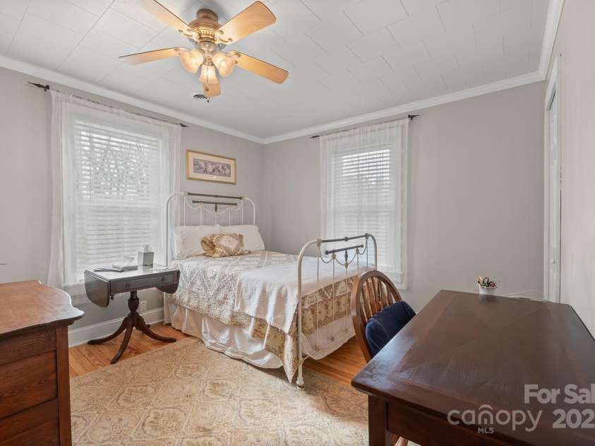 111 Clark Street, Morganton, NC 28655.  MLS# CAR4236003, YatesRealty ID 7163. 