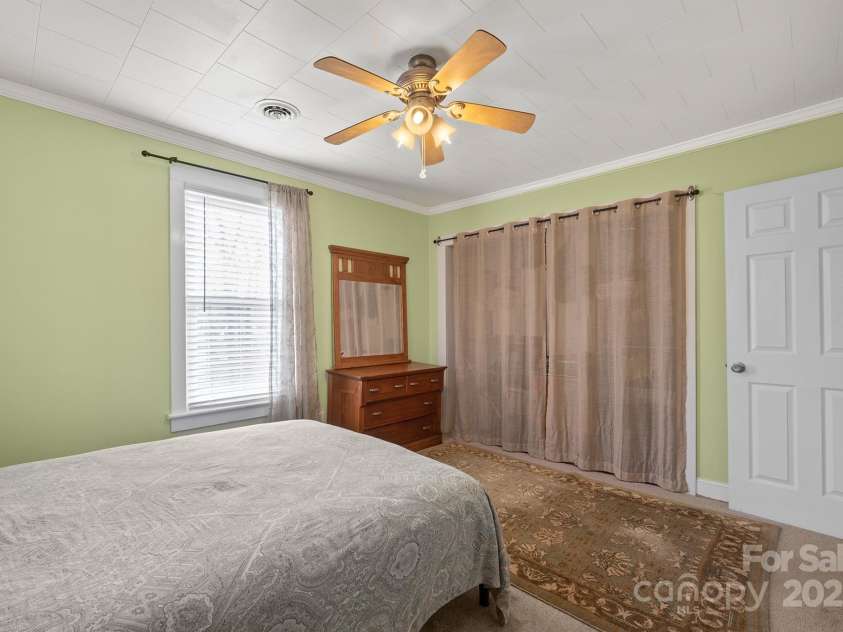111 Clark Street, Morganton, NC 28655.  MLS# CAR4236003, YatesRealty ID 7163. 