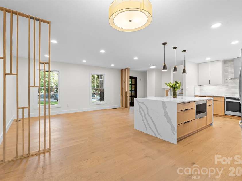 509 Selkirk Place, Charlotte, NC 28270.  MLS# CAR4346550, YatesRealty ID 7164. 