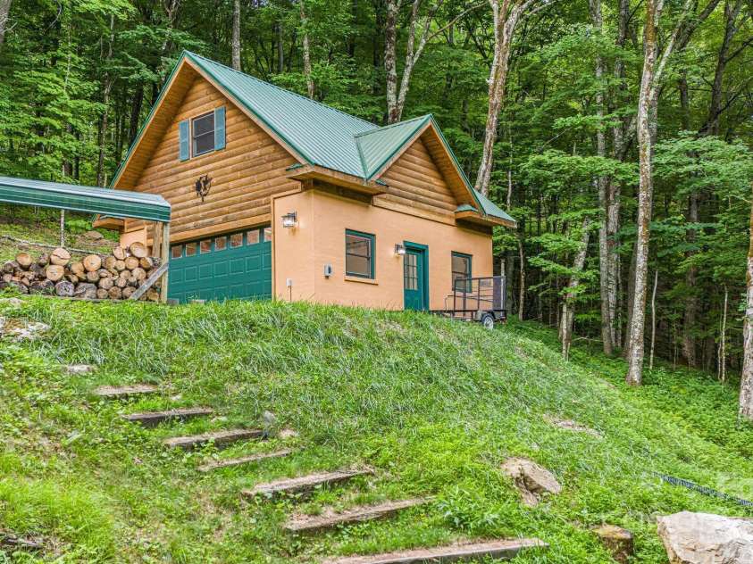 73 Oak Ridge Court, Mars Hill, NC 28754.  MLS# CAR4166537, YatesRealty ID 7165. Bonus room wired for mini split.