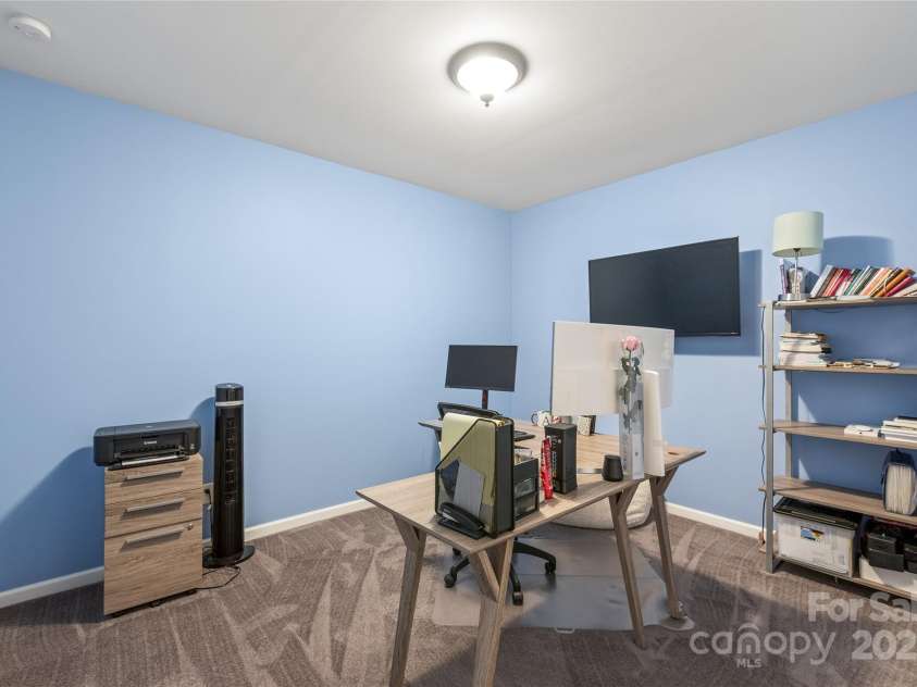 8905 Valleymoon Lane, Charlotte, NC 28214.  MLS# CAR4199406, YatesRealty ID 7165. Flex room for your office too!