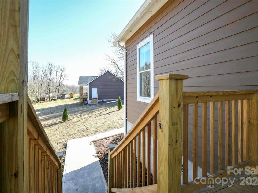 2158 Watson Road, Lenoir, NC 28645.  MLS# CAR4194587, YatesRealty ID 7167. 