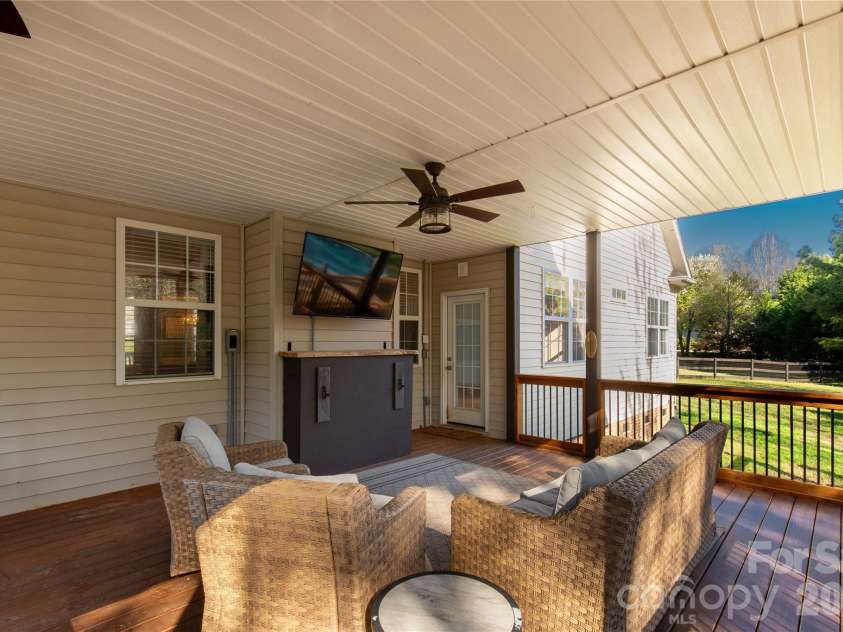 2341 Valley Meadows Drive, York, SC 29745.  MLS# CAR4357492, YatesRealty ID 7167. 