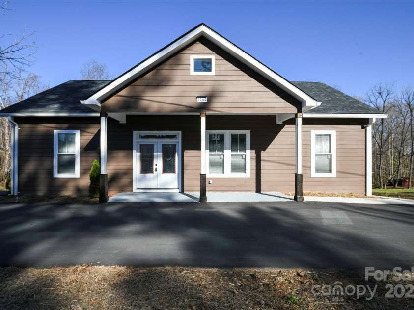 2162 Watson Road, Lenoir, NC 28645.  MLS# CAR4273055, YatesRealty ID 7168. 