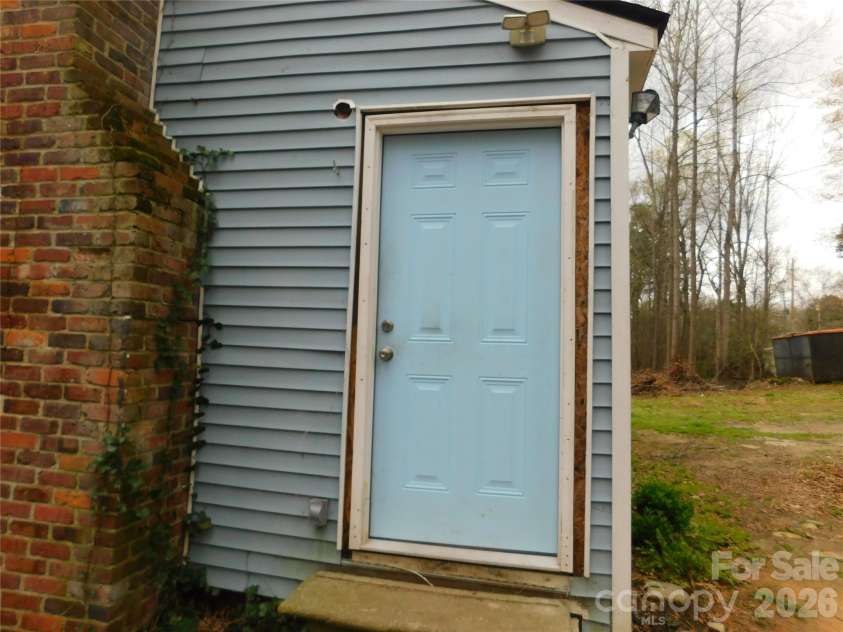 2354 Mt Gallant Road, Rock Hill, SC 29732.  MLS# CAR4359148, YatesRealty ID 7168. 
