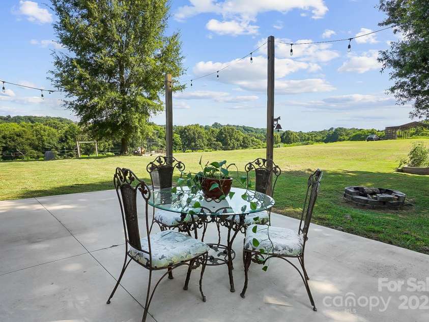 28926 Hartsell Road, Albemarle, NC 28001.  MLS# CAR4282603, YatesRealty ID 7169. 