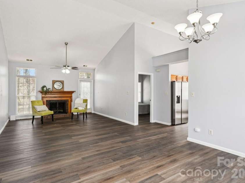 3406 Frostmoor Place, Charlotte, NC 28269.  MLS# CAR4342435, YatesRealty ID 7169. 