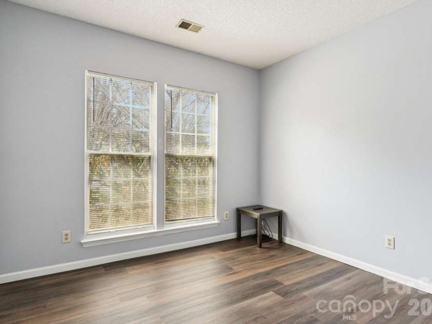 3406 Frostmoor Place, Charlotte, NC 28269.  MLS# CAR4342435, YatesRealty ID 7169. 