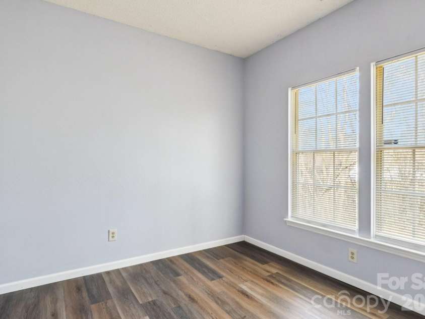3406 Frostmoor Place, Charlotte, NC 28269.  MLS# CAR4342435, YatesRealty ID 7169. 