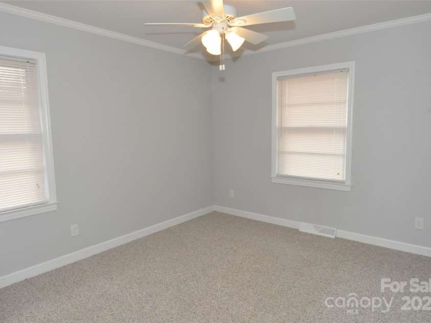 378 Center Street, Chester, SC 29706.  MLS# CAR4332675, YatesRealty ID 717. 