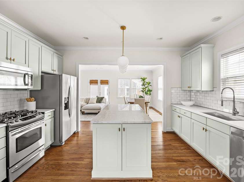 1558 Tippah Park Court, Charlotte, NC 28205.  MLS# CAR4354143, YatesRealty ID 7170. 