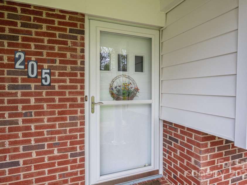 205 Gamble Avenue, Bessemer City, NC 28016.  MLS# CAR4242531, YatesRealty ID 7170. 